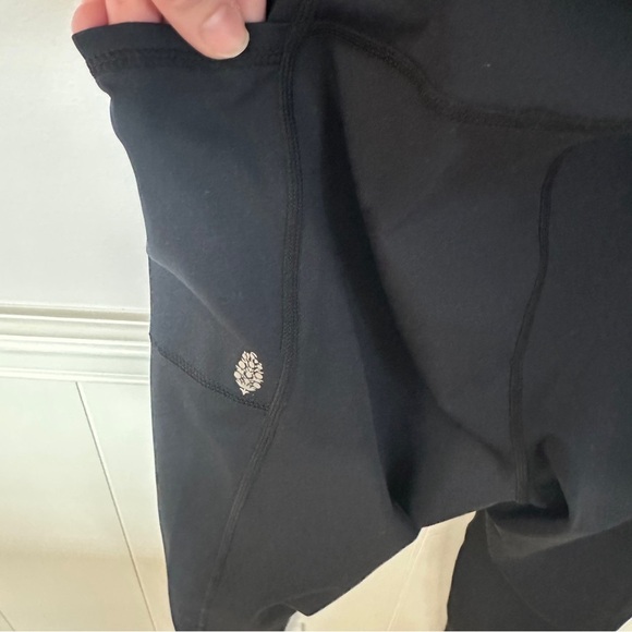 FP Movement by Free People My High Onesie Women’s Black Performance Sz XL NWT - Picture 7 of 11